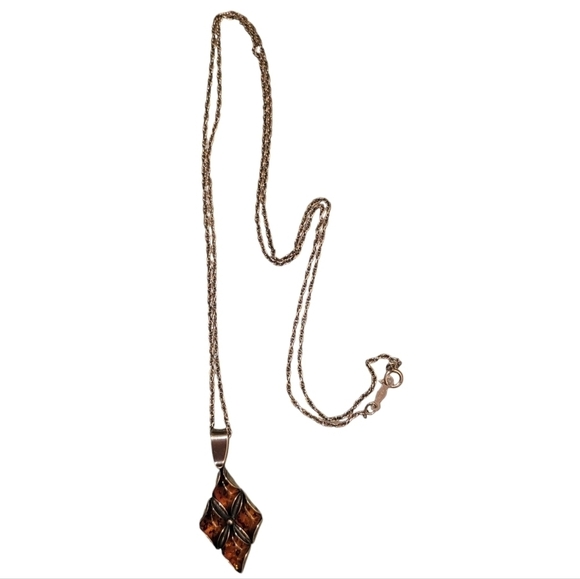 unknown artist Jewelry - Amber Pendent on Sterling Silver Necklace 27"